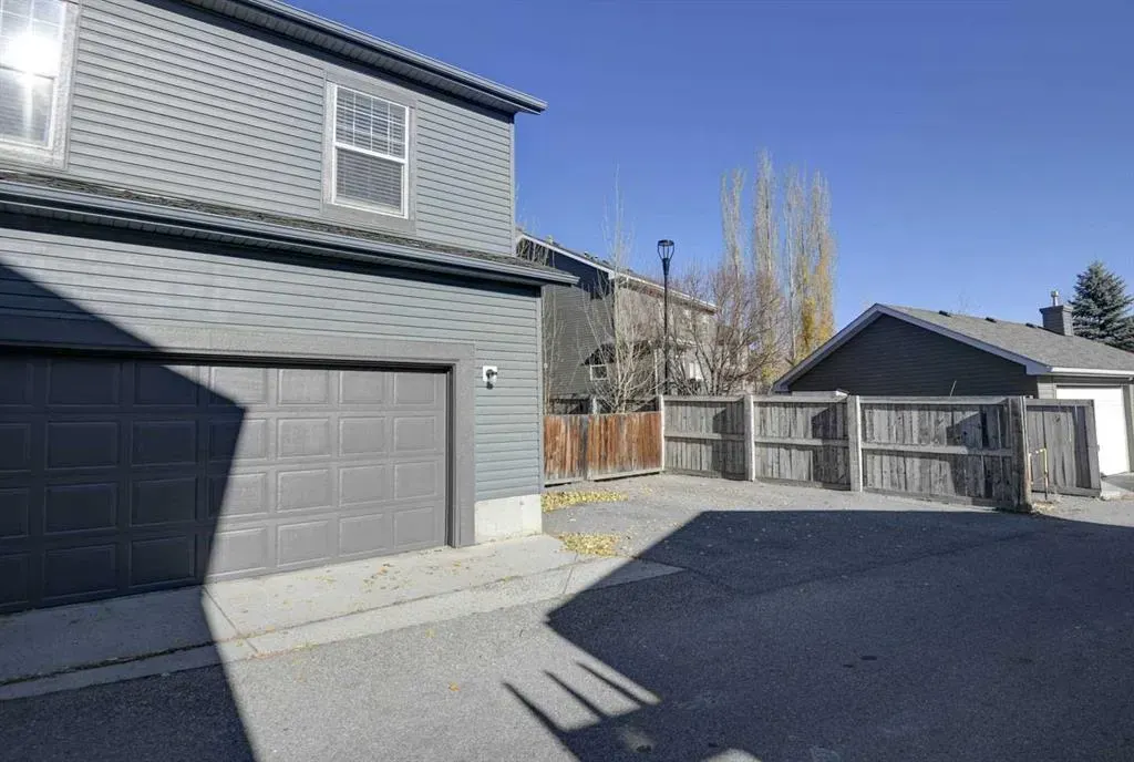 40 Prestwick Manor SE