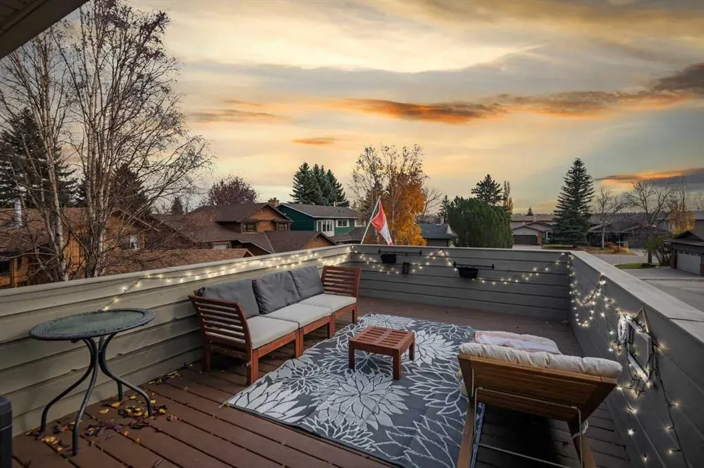 19 Deermoss Place SE