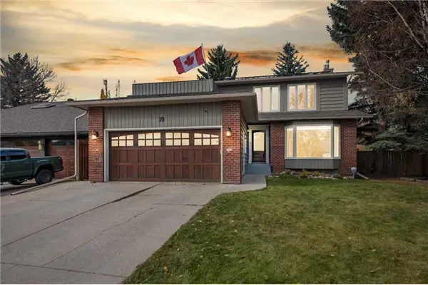 19 Deermoss Place SE