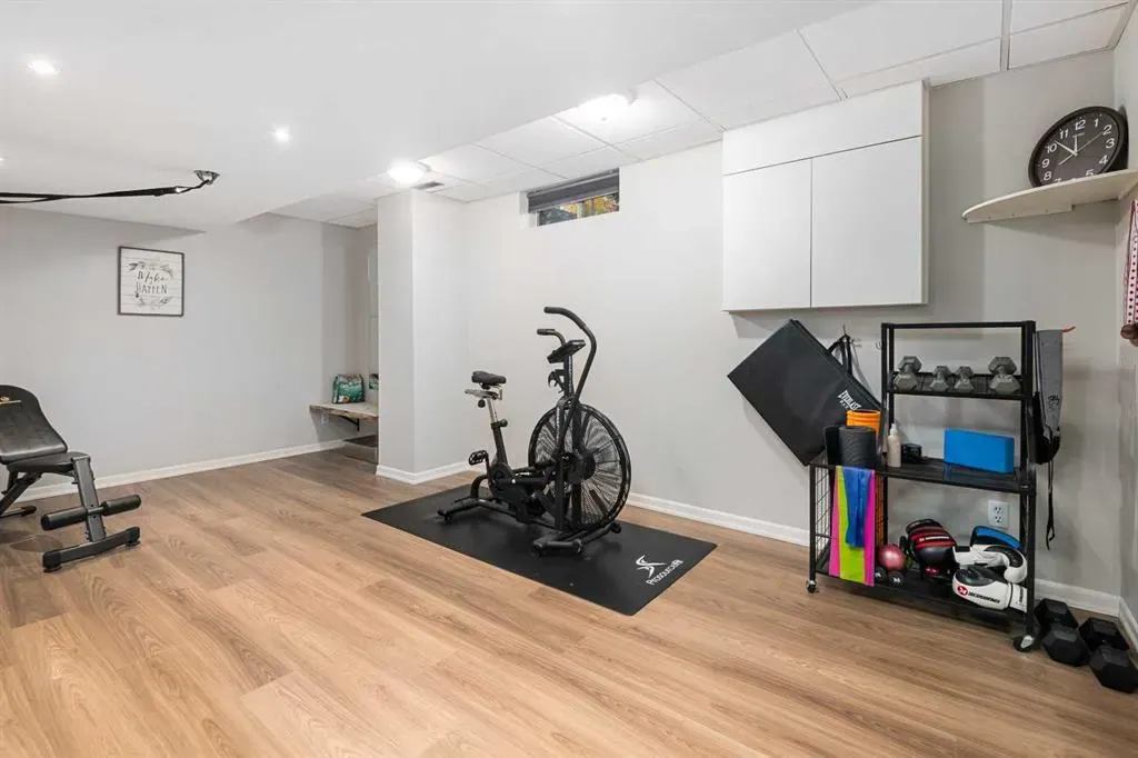 19 Deermoss Place SE