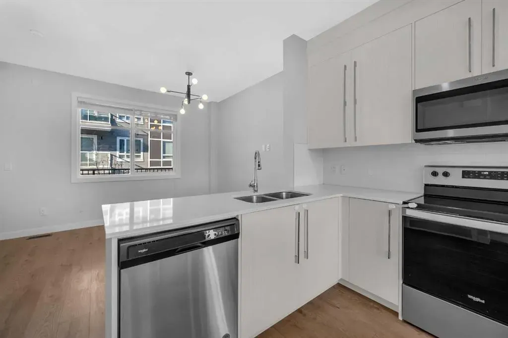 50 Cornerstone Passage NE, #105