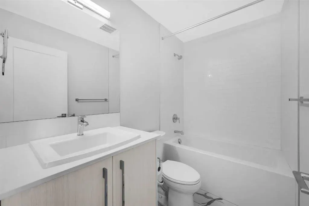 50 Cornerstone Passage NE, #105