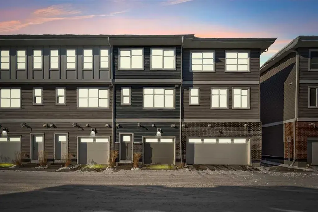 50 Cornerstone Passage NE, #105