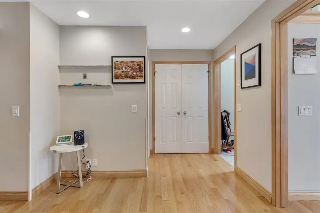 23 Millside Crescent SW