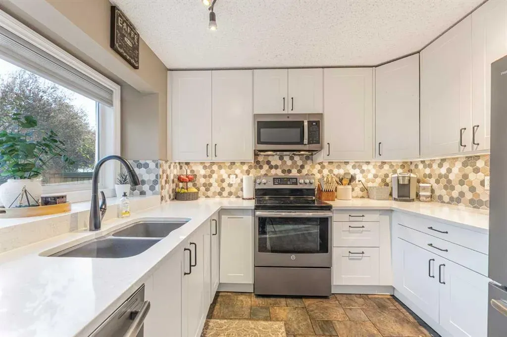 291 Mckerrell Way SE