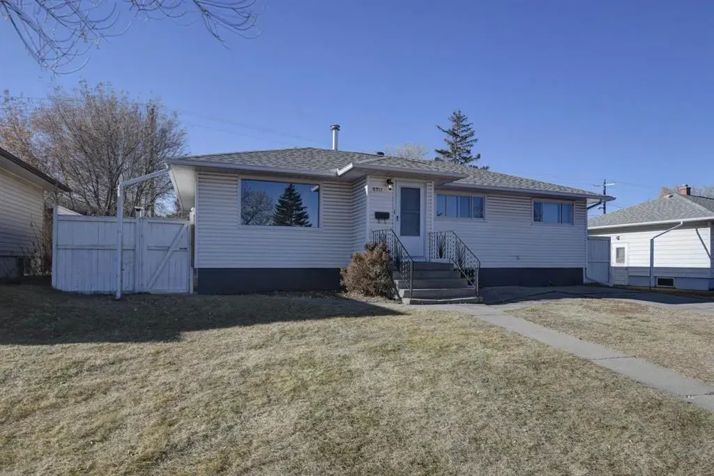 6011 Centre Street NW