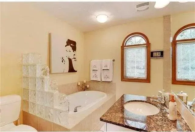 175 Pumpvalley Court SW