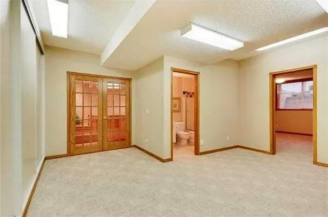 175 Pumpvalley Court SW