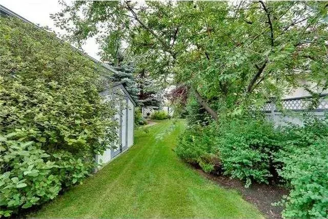 175 Pumpvalley Court SW