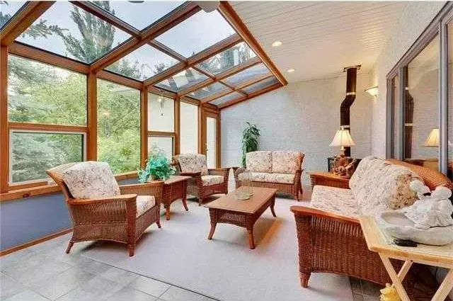 175 Pumpvalley Court SW