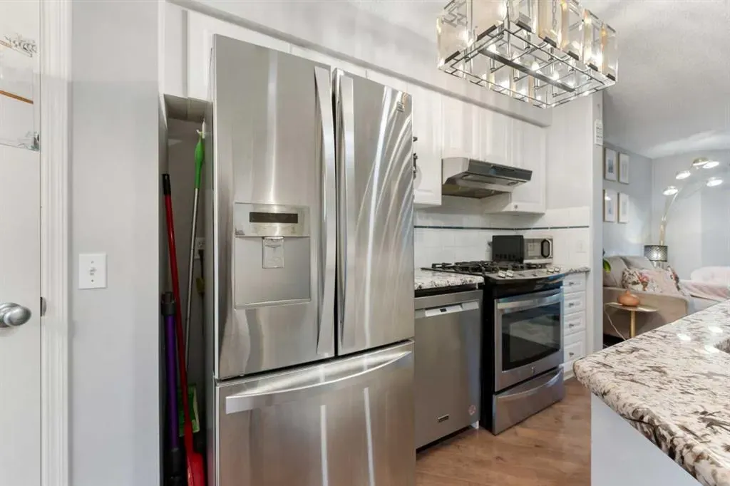 50 Tuscany Valley Rise NW