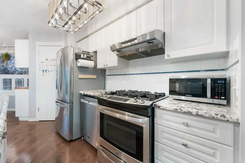 50 Tuscany Valley Rise NW