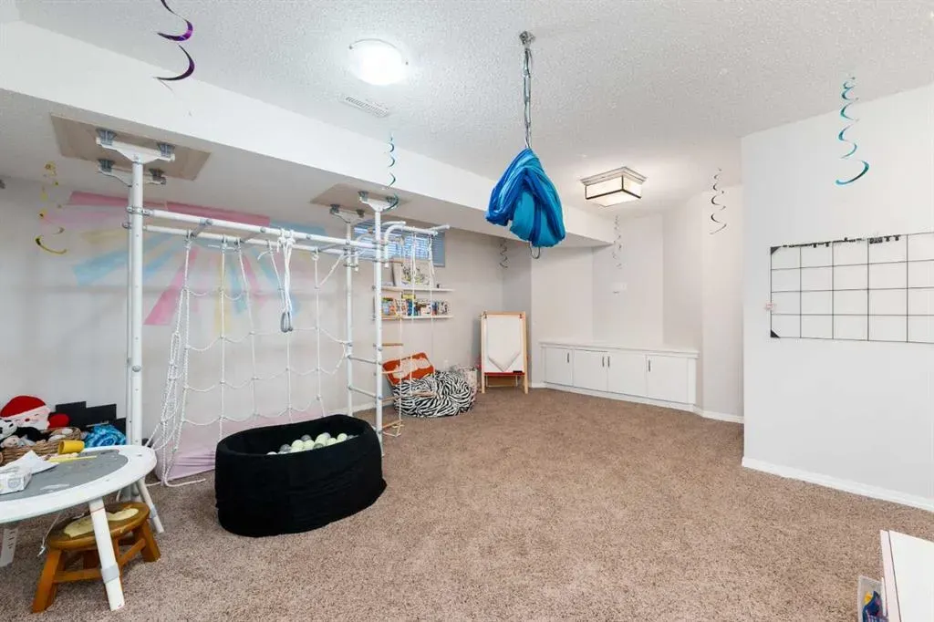 50 Tuscany Valley Rise NW