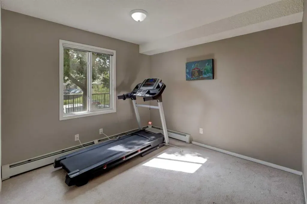 304 Mackenzie Way SW, #8118