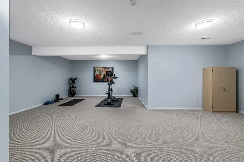 63 Bridlecreek Terrace SW