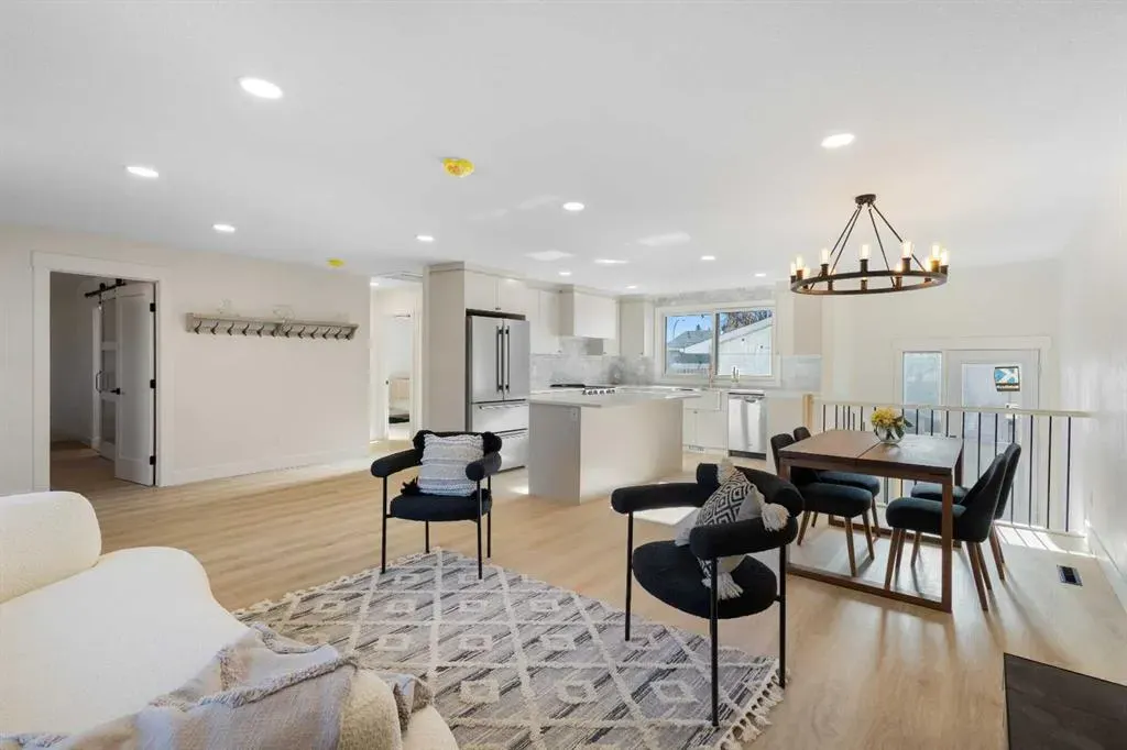 4812 Verona Drive NW