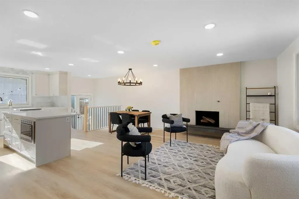 4812 Verona Drive NW