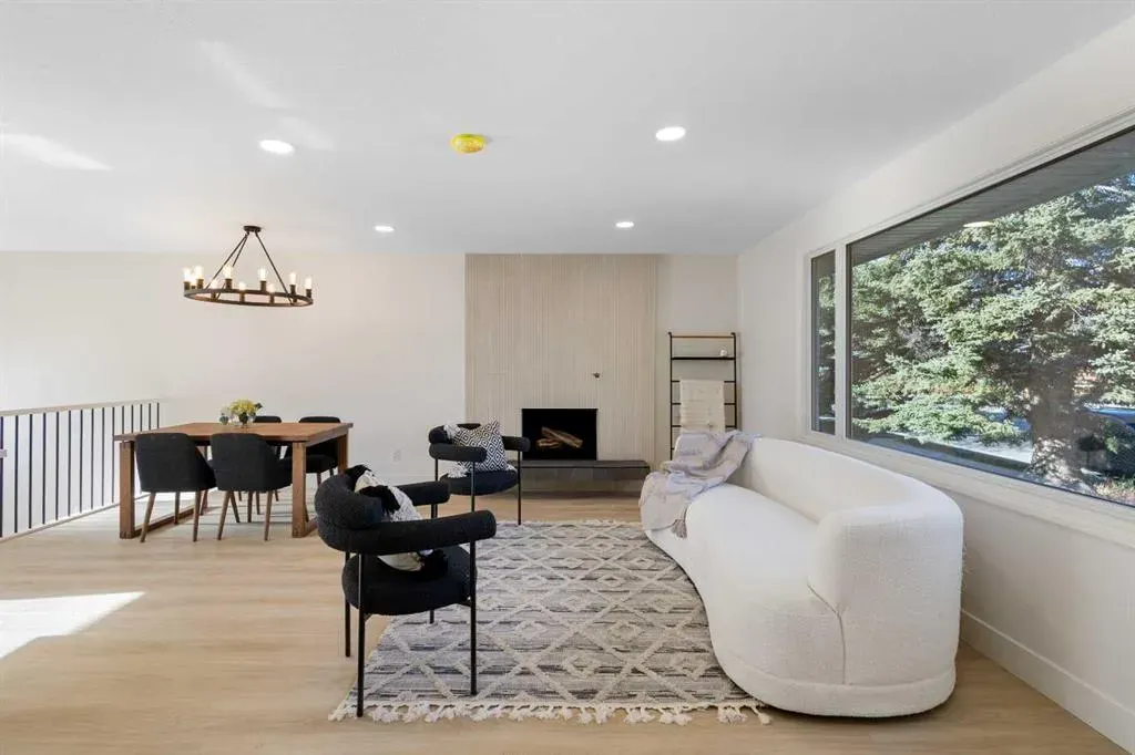 4812 Verona Drive NW