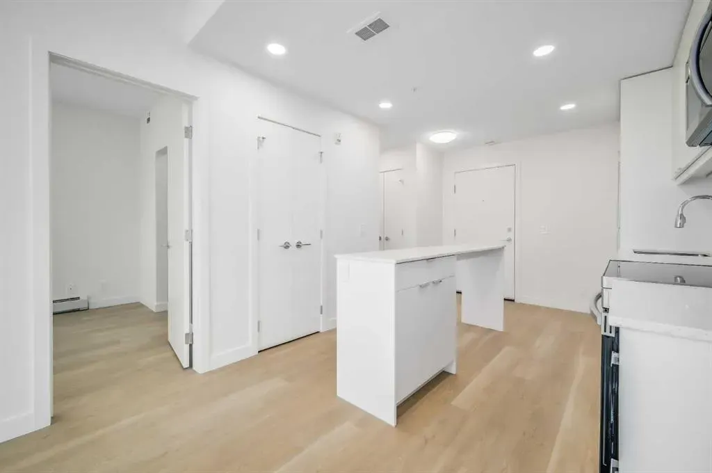 8500 19 Avenue SE, #2110