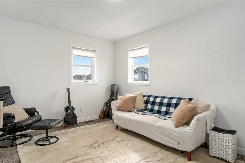 800 Reynolds Manor SW