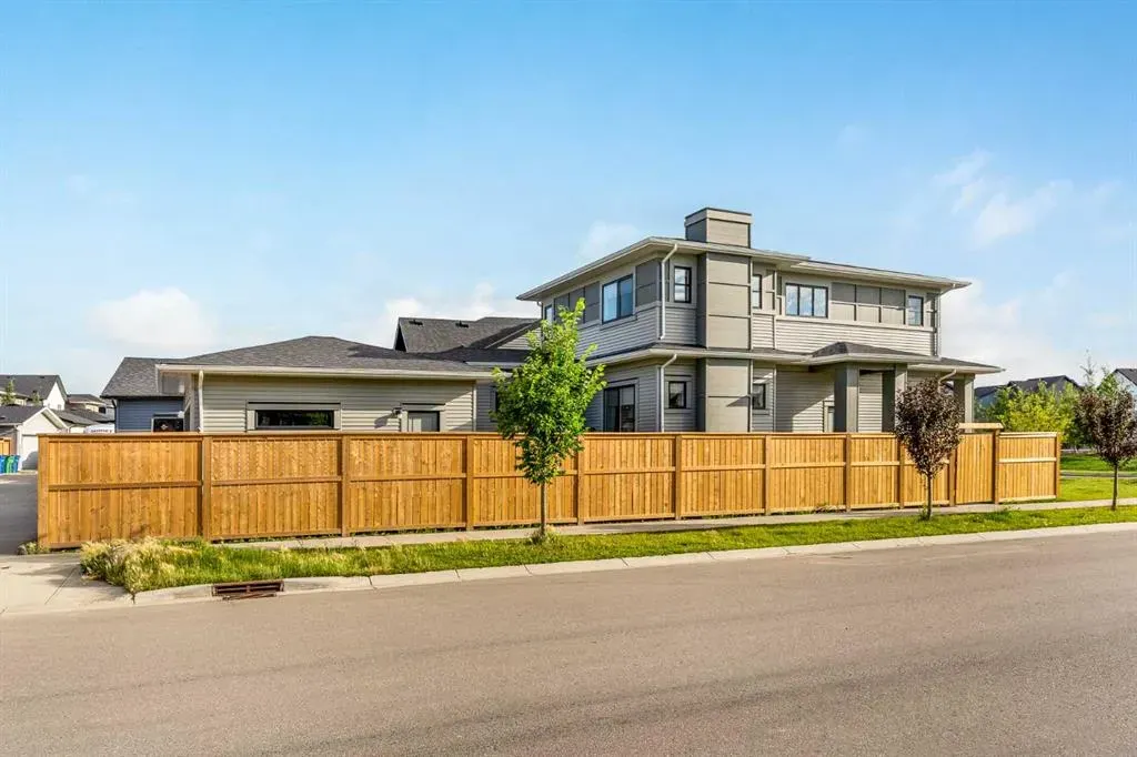 800 Reynolds Manor SW