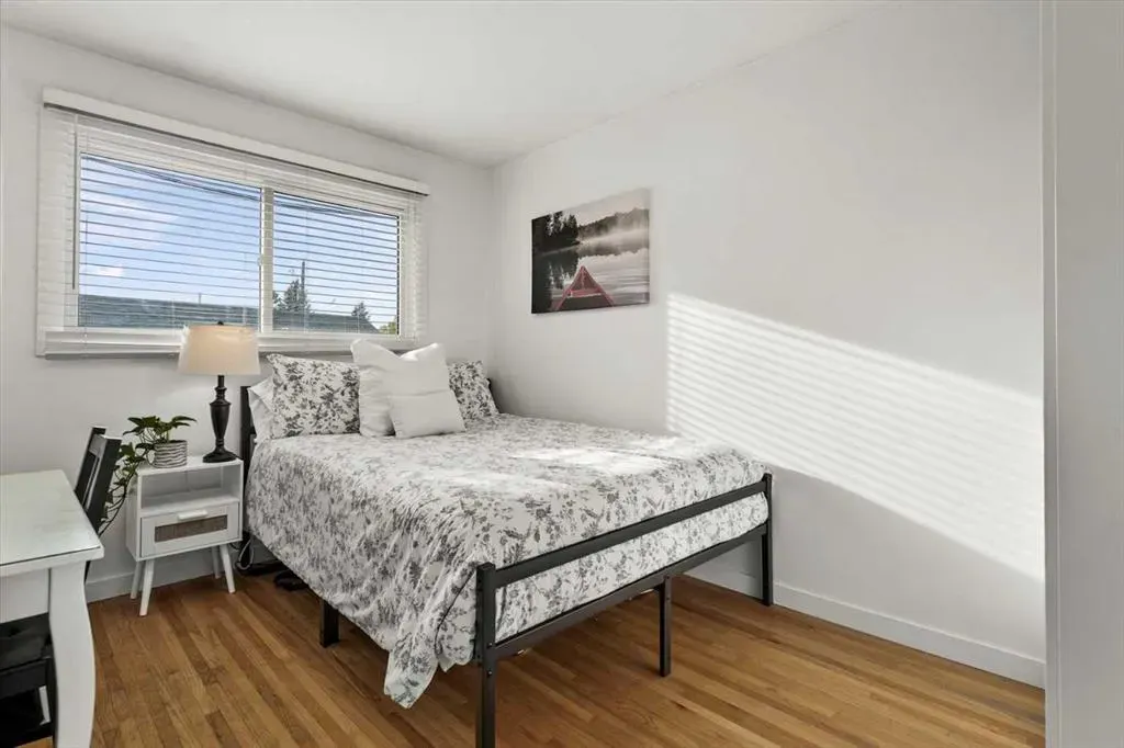 5231 Sheldon Place NW