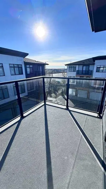 562 Seton Circle, #407