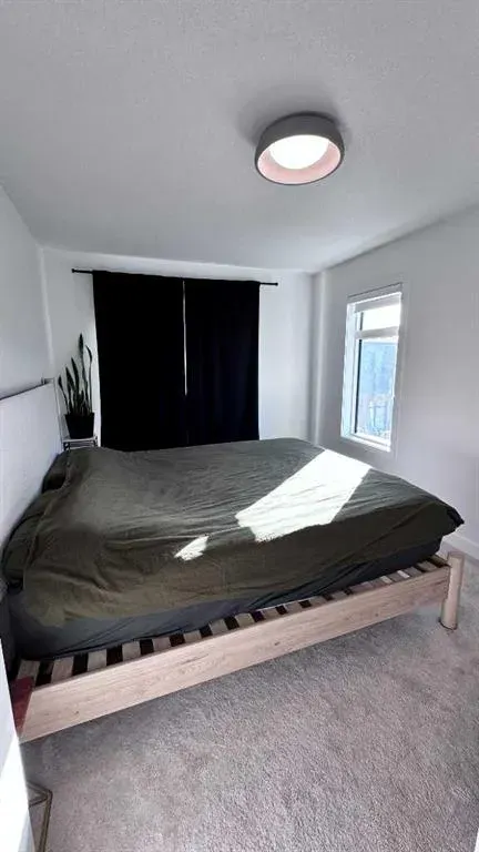 562 Seton Circle, #407