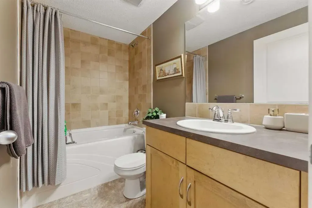 19 Sage Bank Road NW