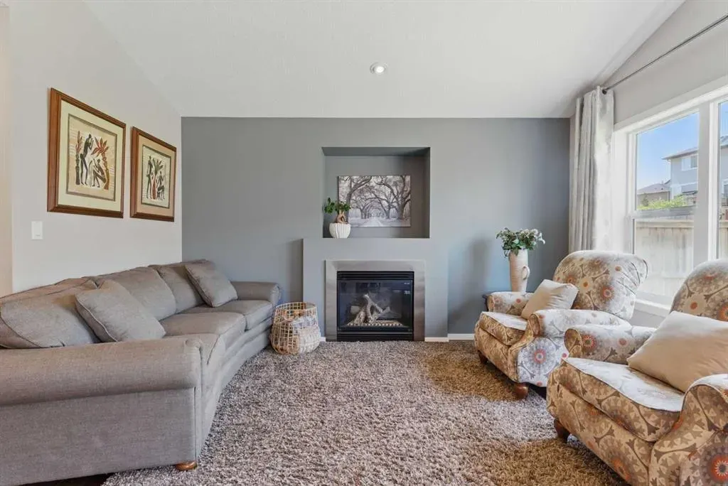 19 Sage Bank Road NW