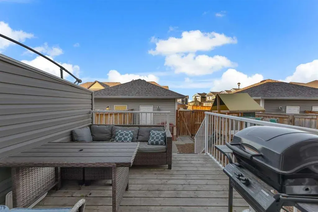 11 Williamstown Gardens NW