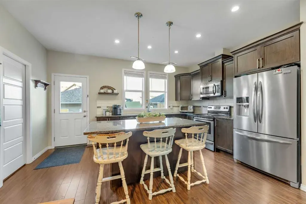 11 Williamstown Gardens NW