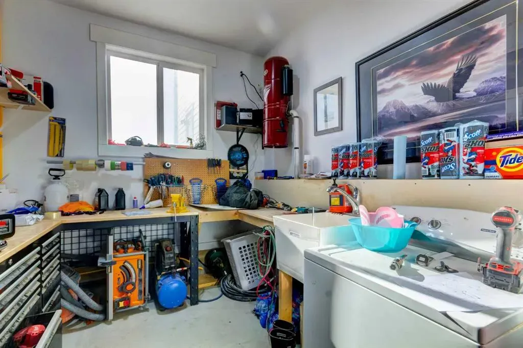 47 North Bridges Road SW