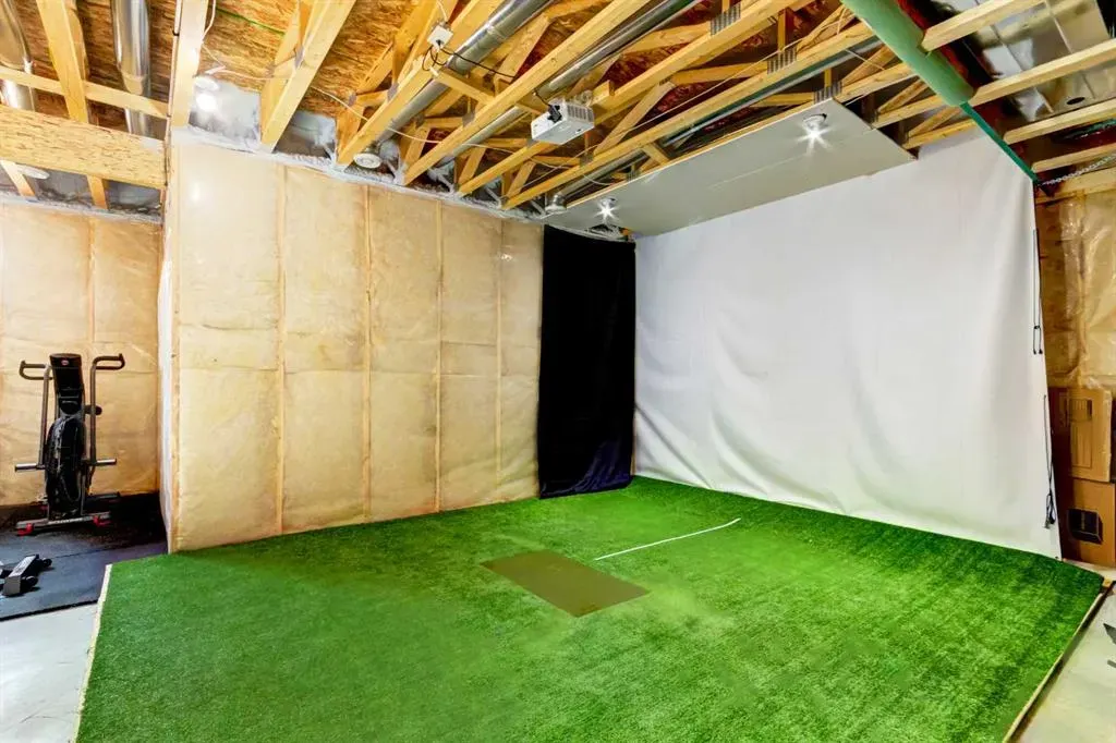 47 North Bridges Road SW