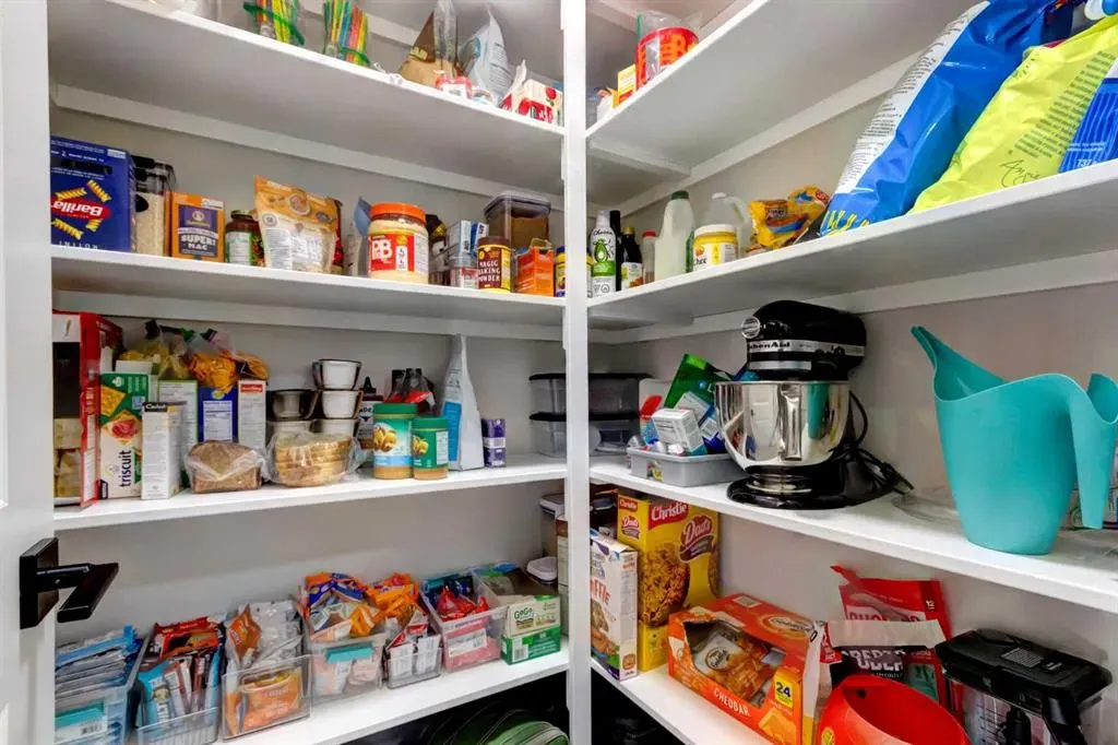 47 North Bridges Road SW