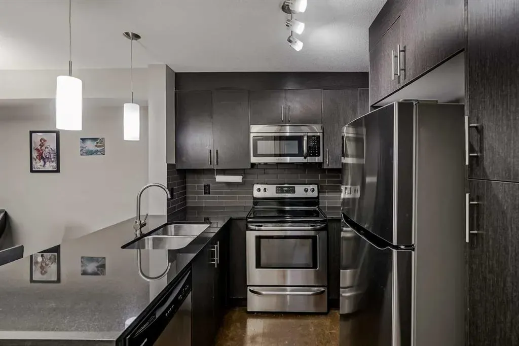 240 Skyview Ranch Road NE, #4218