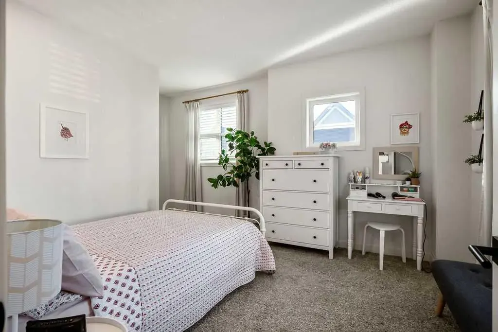 100 Walgrove Court SE, #3206