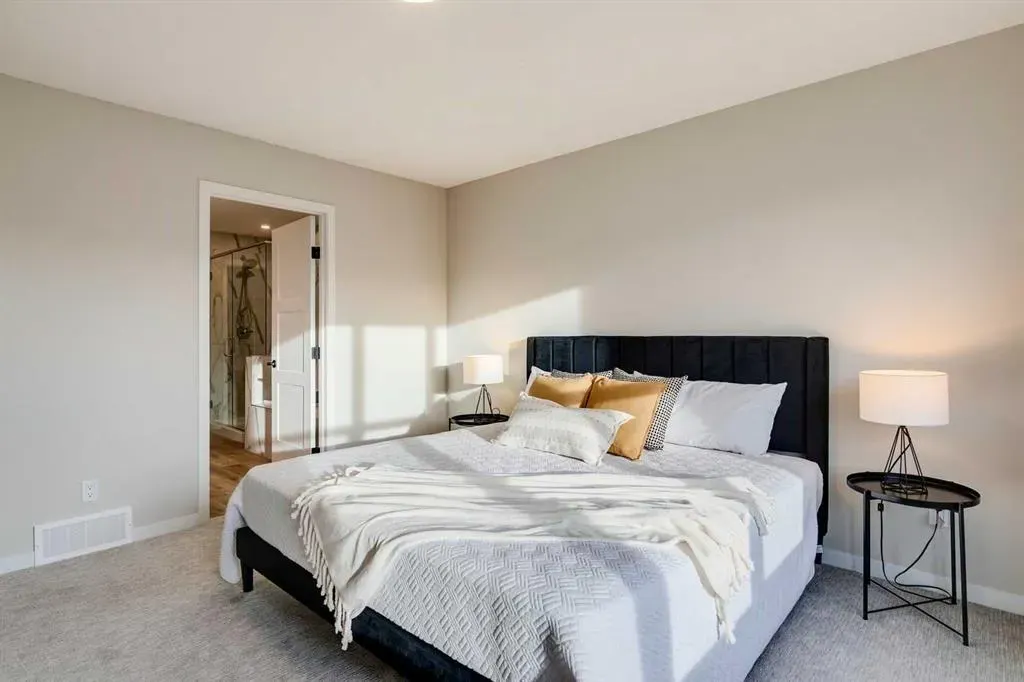 16 Heirloom Drive SE