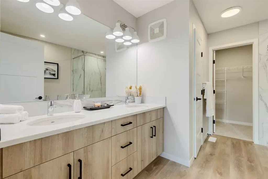 16 Heirloom Drive SE