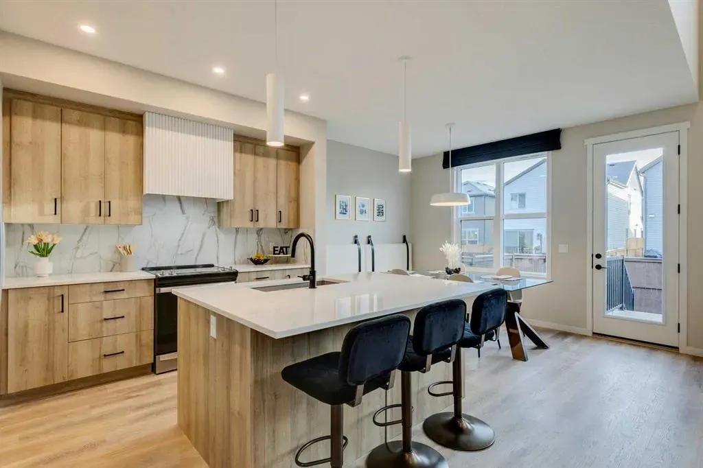 16 Heirloom Drive SE