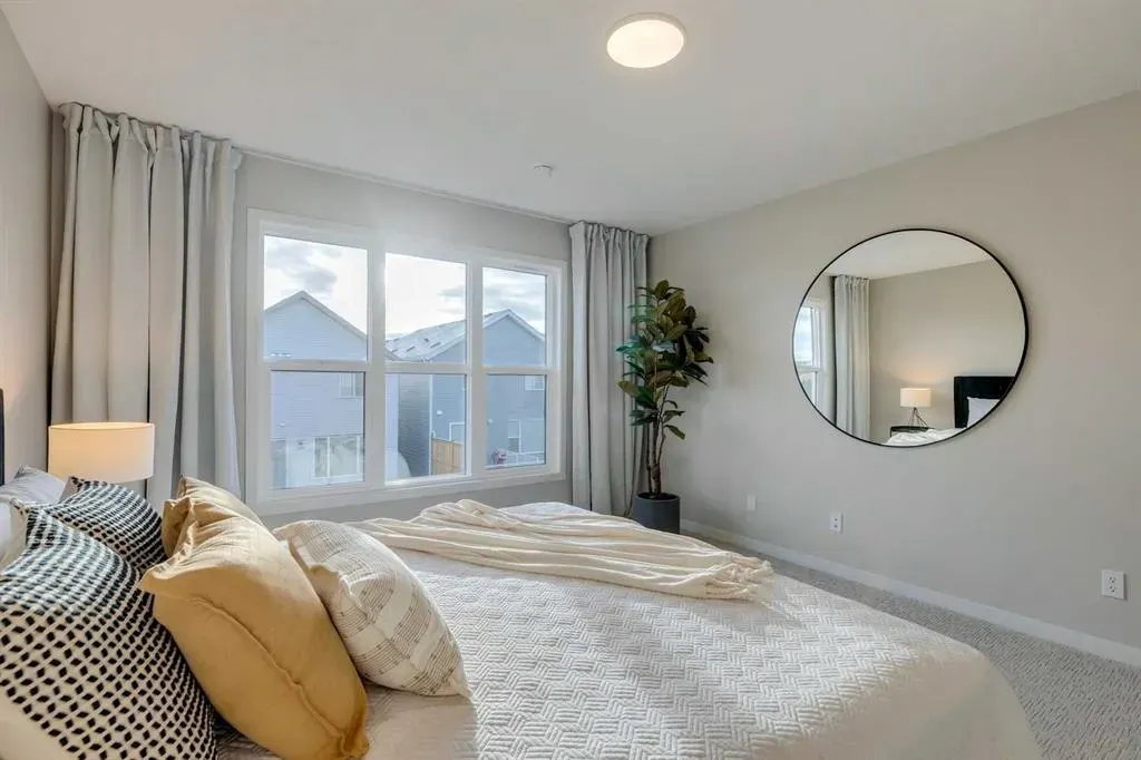 16 Heirloom Drive SE