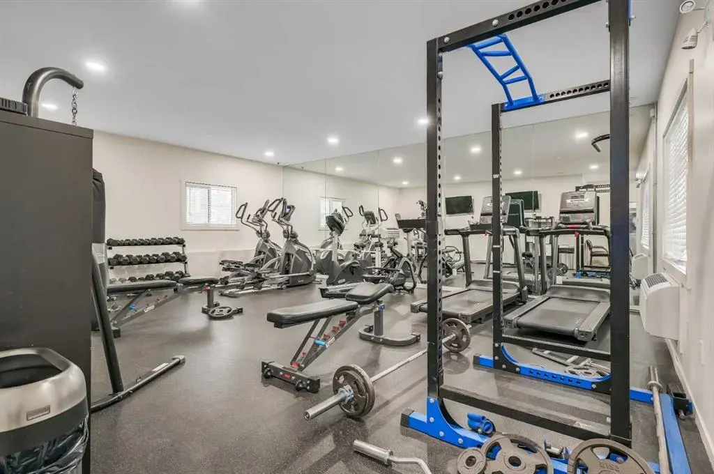 181 Skyview Ranch Manor NE, #2212