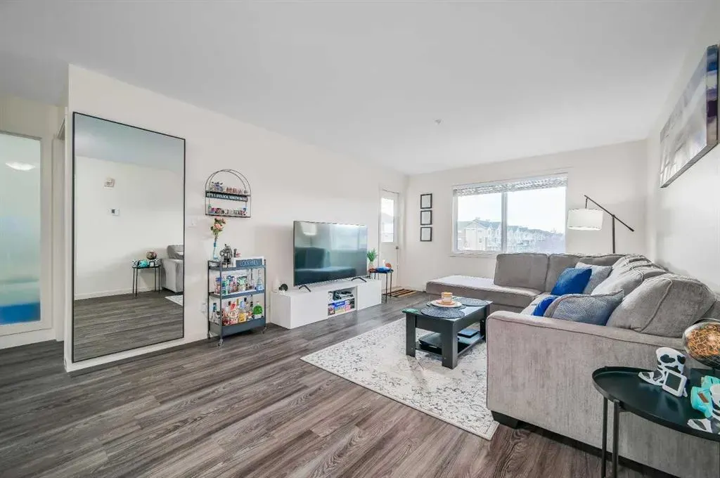 181 Skyview Ranch Manor NE, #2212