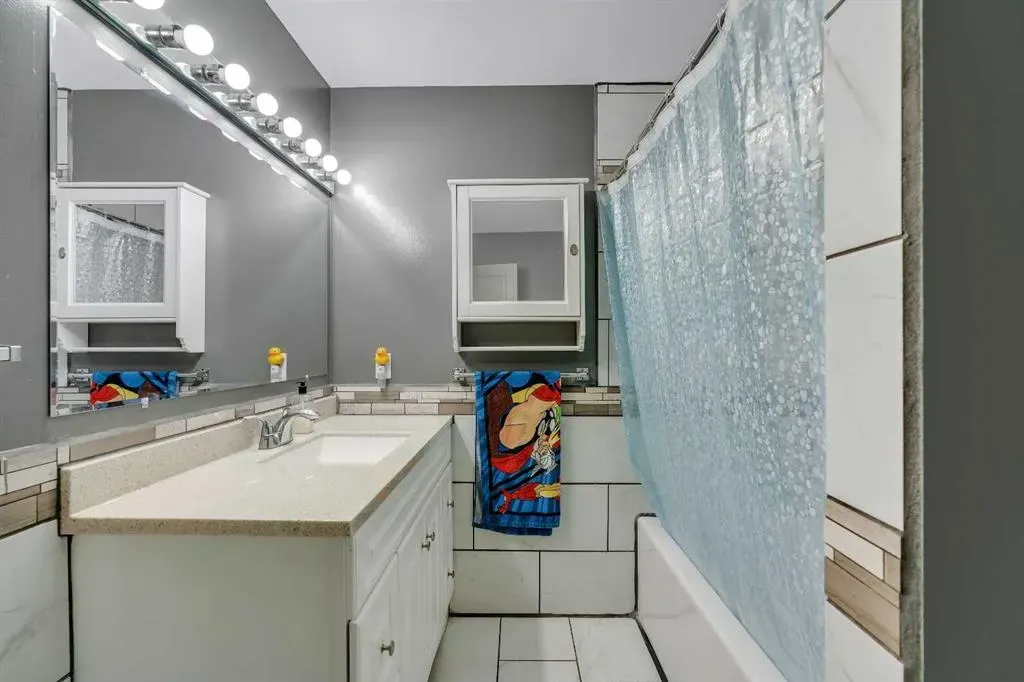 6203 Bowness Road NW, #2