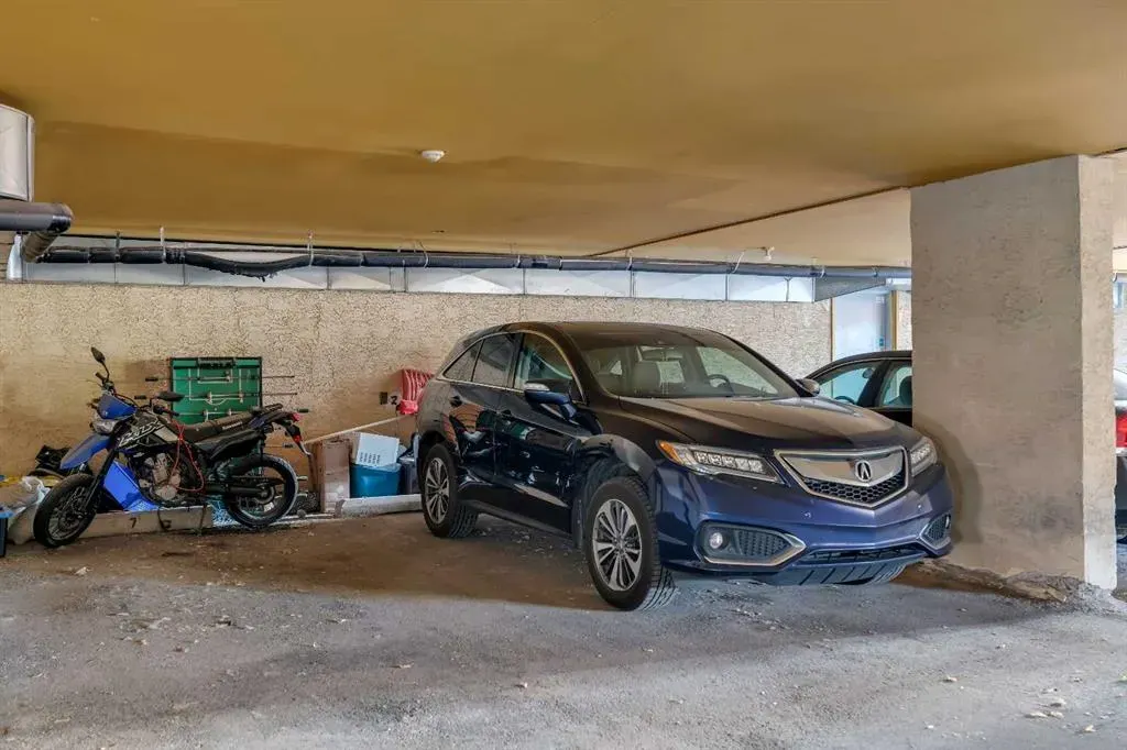 6203 Bowness Road NW, #2