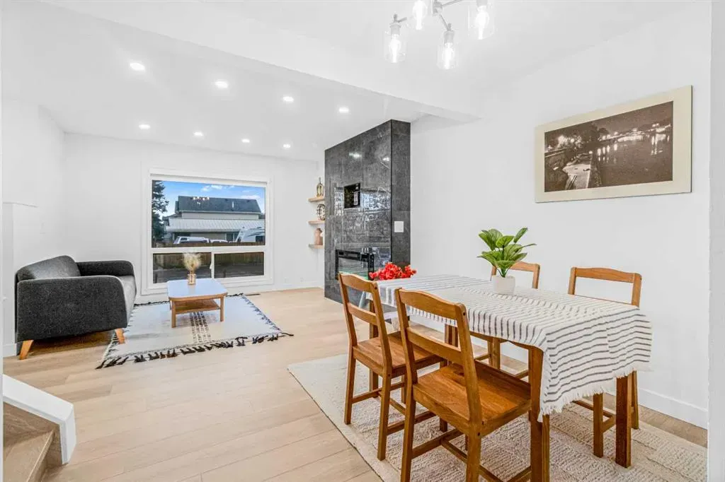 112 Erin Grove Close SE, #2