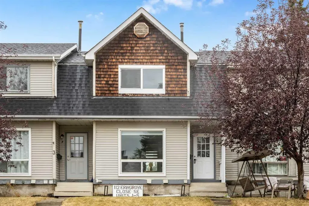 112 Erin Grove Close SE, #2