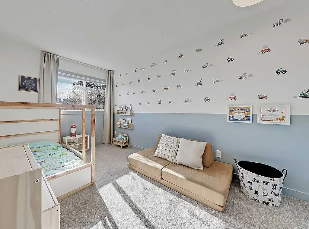 2127 34 Avenue SW, #2