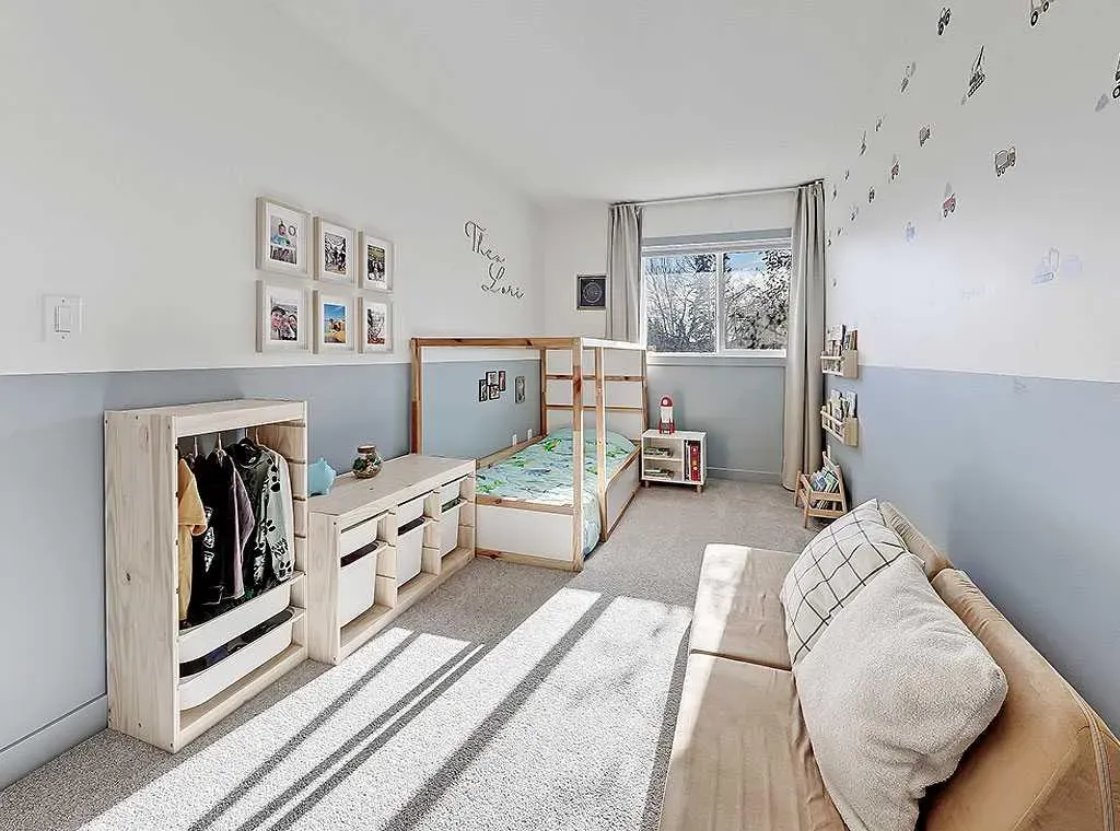 2127 34 Avenue SW, #2