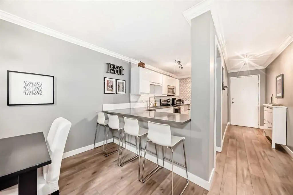 1213 13 Avenue SW, #205